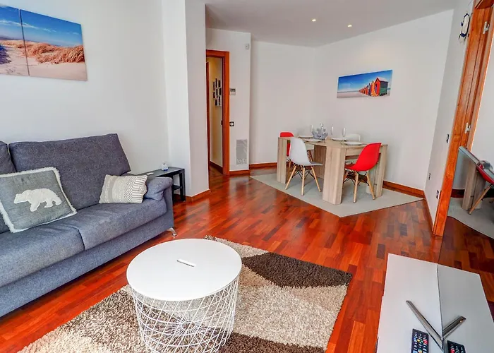 Seaside April By Hello Homes * Sitges