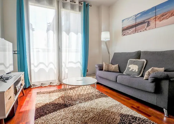 Διαμέρισμα Seaside April By Hello Homes *